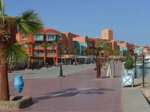 Turul-orasului-Hurghada-Tururi-turistice-în-Hurghada-Tur-turistic-în-orașul-Hurghada