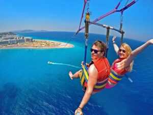 Parasailing-Hurghada-excursie-zbura-cu-parașuta-hurghada-excursie-cu-parașuta-hurghada